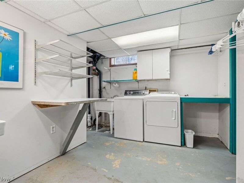 2465 Meadowside Street NW, Massillon, OH 44647 Photo 21