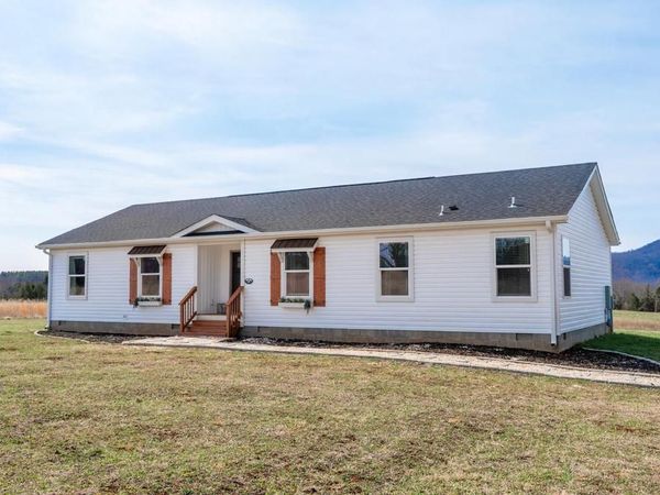 1600 ROCK SPRING RD, FABER, VA 22938