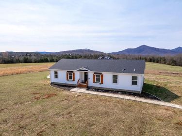1600 ROCK SPRING RD, FABER, VA 22938