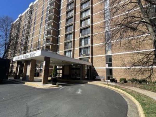 2300 PIMMIT DRIVE, Unit 411, FALLS CHURCH, VA 22043