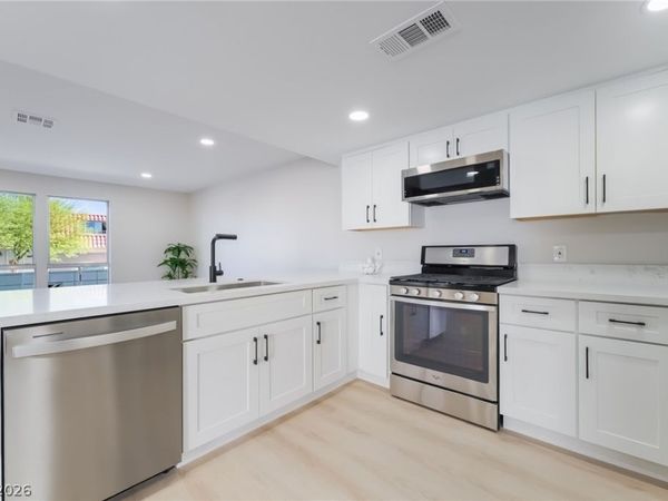 3743 Colonial Drive, Las Vegas, NV 89121