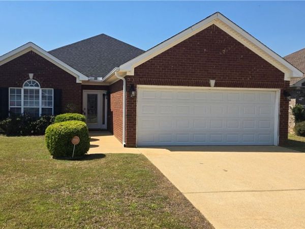 2124 Stardust Drive, Tuscaloosa, AL 35405