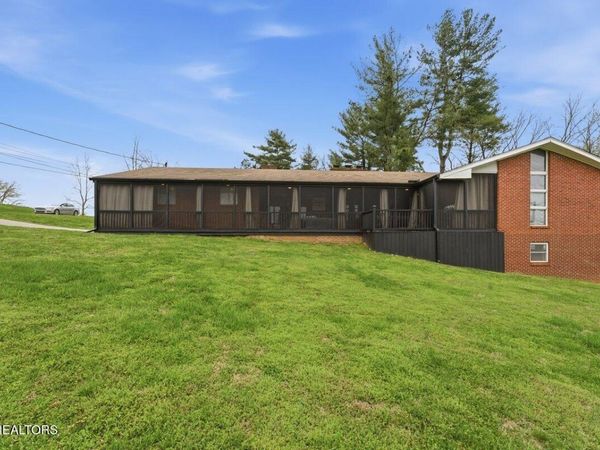 1414 Rosalyn Drive, Knoxville, TN 37914