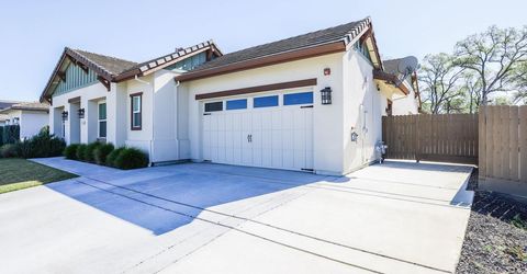 2135 Pinehurst Dr, Lincoln, CA 95648 Photo