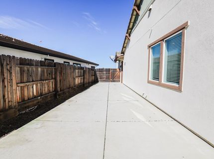 2135 Pinehurst Dr, Lincoln, CA 95648 Photo