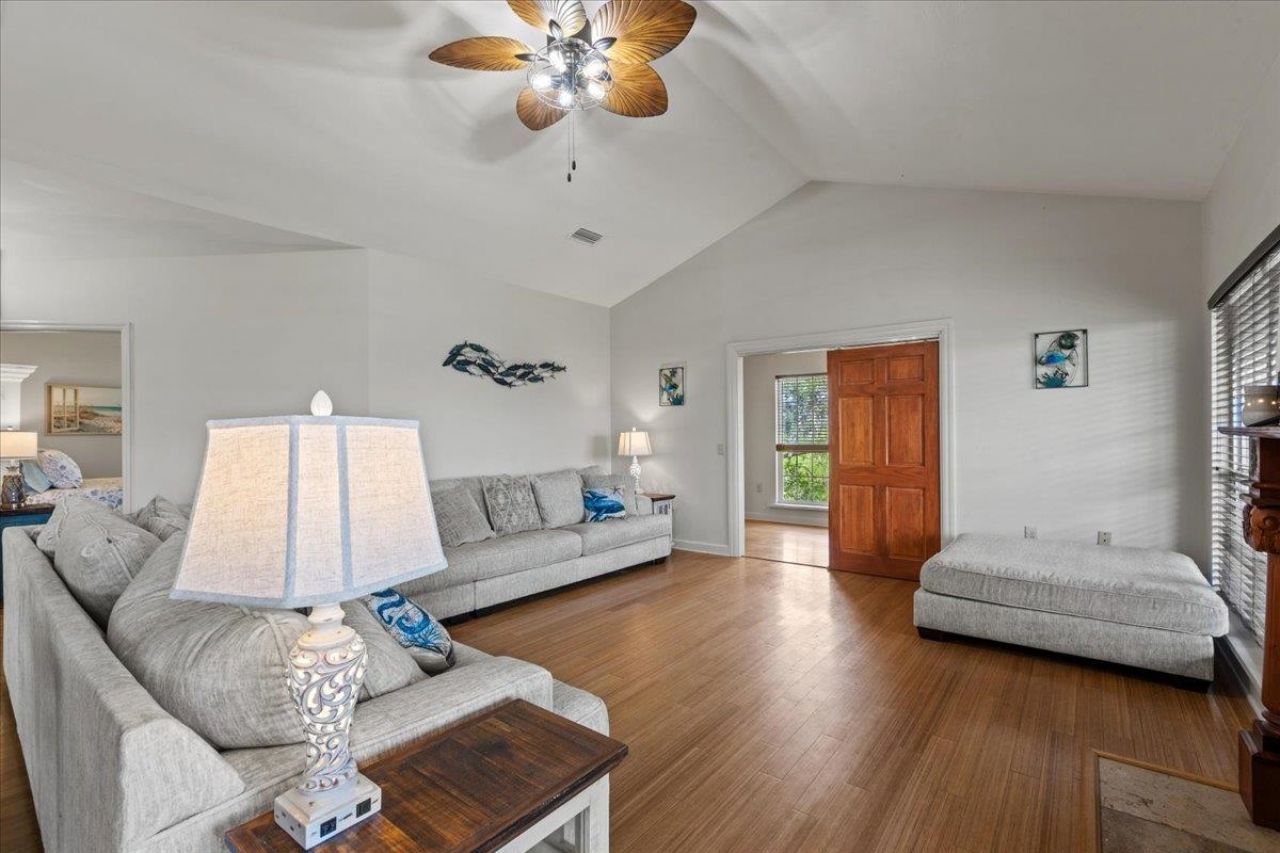 6136 SW 358 Highway , Steinhatchee, FL 32359 Photo