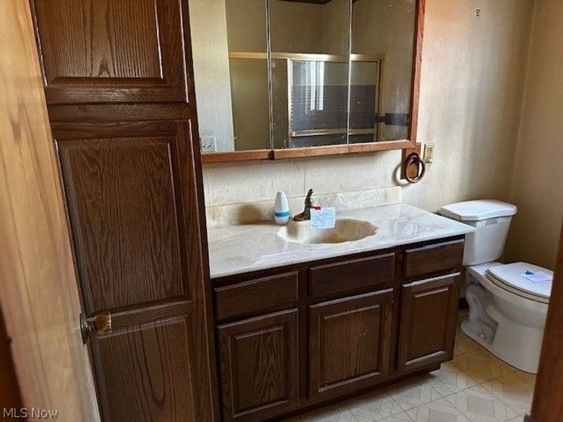 983 E 179 Street, Cleveland, OH 44119 Photo 14