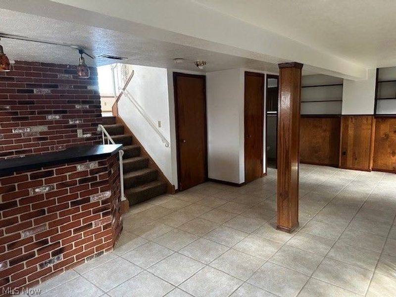 983 E 179 Street, Cleveland, OH 44119 Photo 18