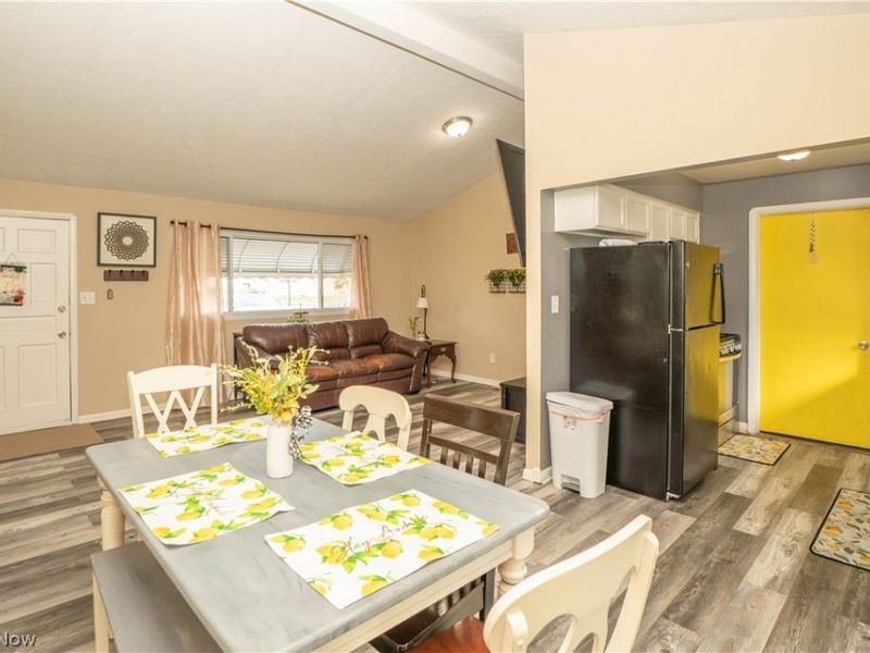 5619 Meadow Lane , Bedford, OH 44146 Photo 10