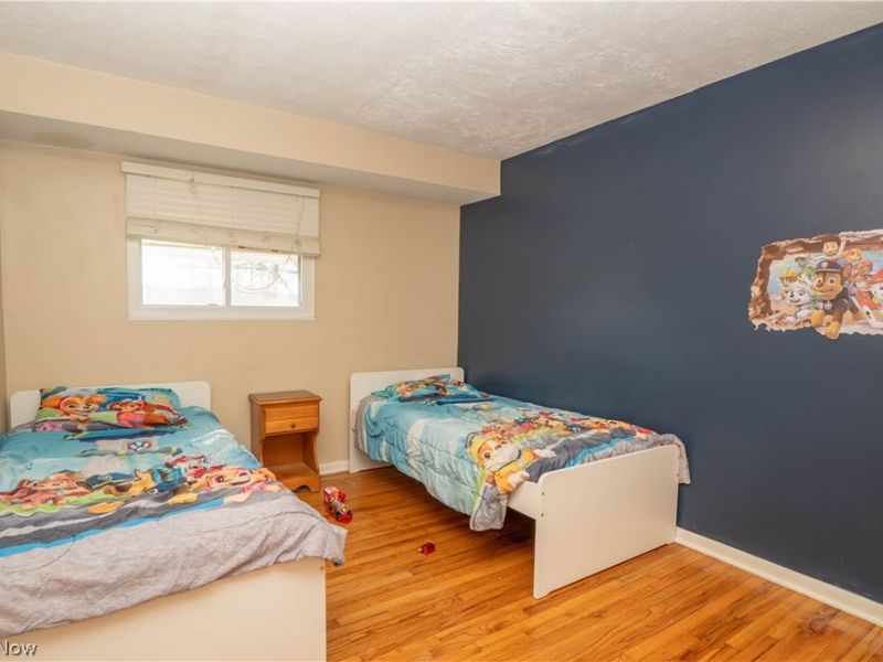 5619 Meadow Lane , Bedford, OH 44146 Photo 18