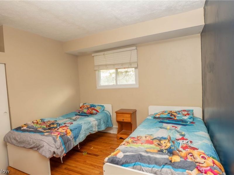 5619 Meadow Lane , Bedford, OH 44146 Photo 19