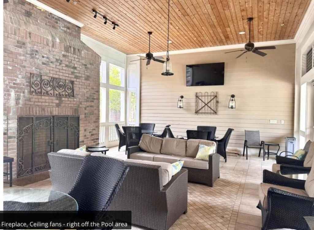 2244 Ashley Crossing Drive Photo 20