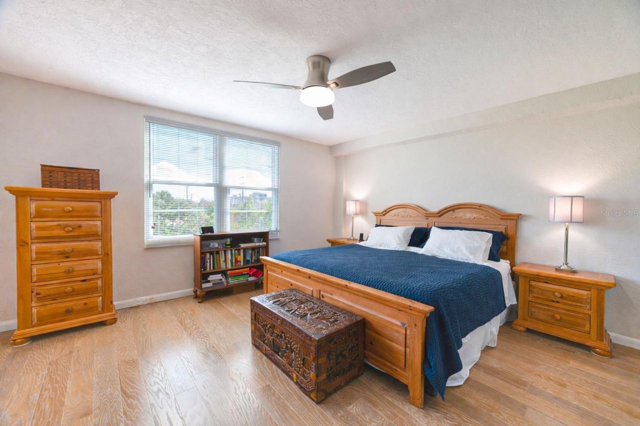 4651 1st Street Ne, Unit 303, Saint Petersburg, FL 33703 Photo