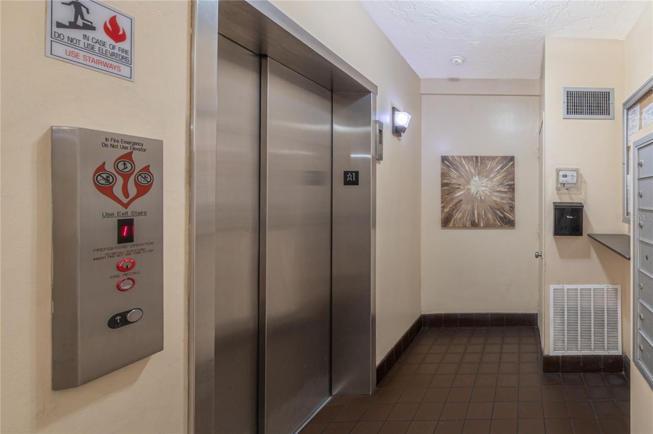 4651 1st Street Ne, Unit 303, Saint Petersburg, FL 33703 Photo