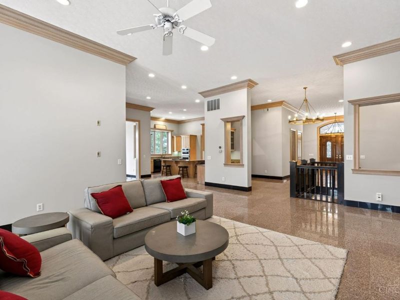 453 Timberlea Trail, Kettering, OH 45429 Photo 18