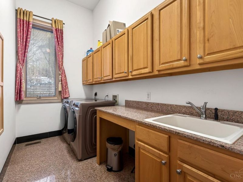 453 Timberlea Trail, Kettering, OH 45429 Photo 40