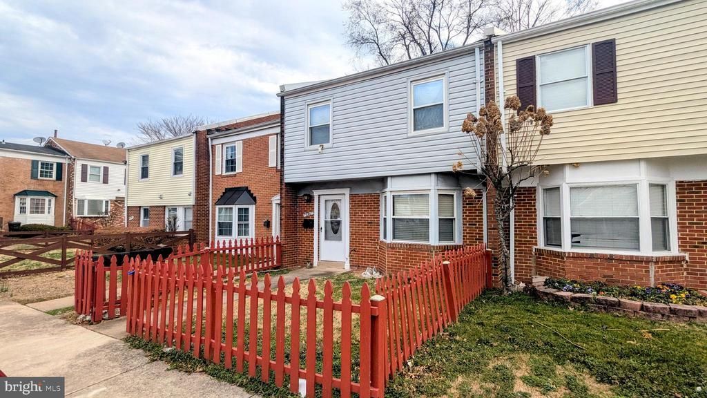 8383 Irongate Way, Manassas, VA 20109 Main Photo