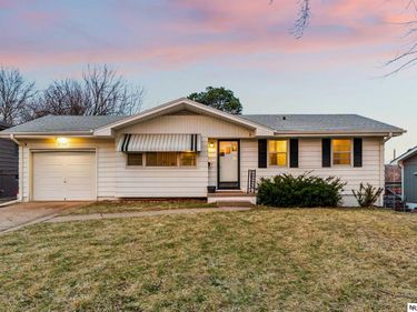 9144 Boyd Street , Omaha, NE 68134