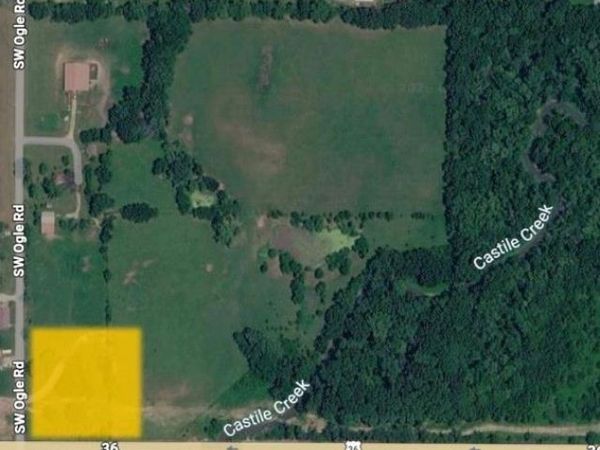 9818 Ogle Road, Stewartsville, MO 64490