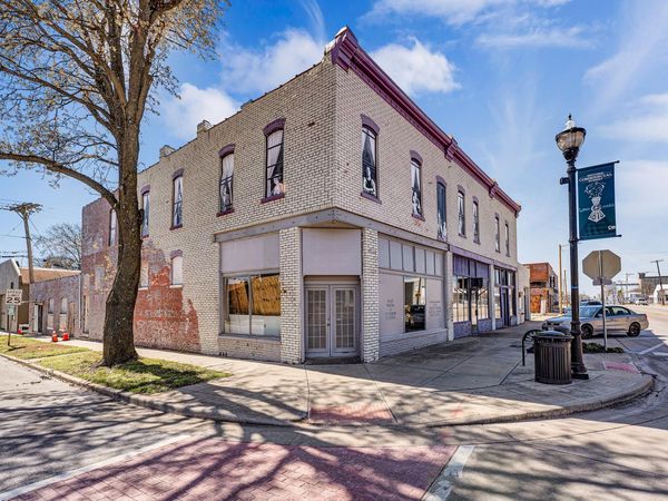 504 W Commercial Street, Springfield, MO 65803