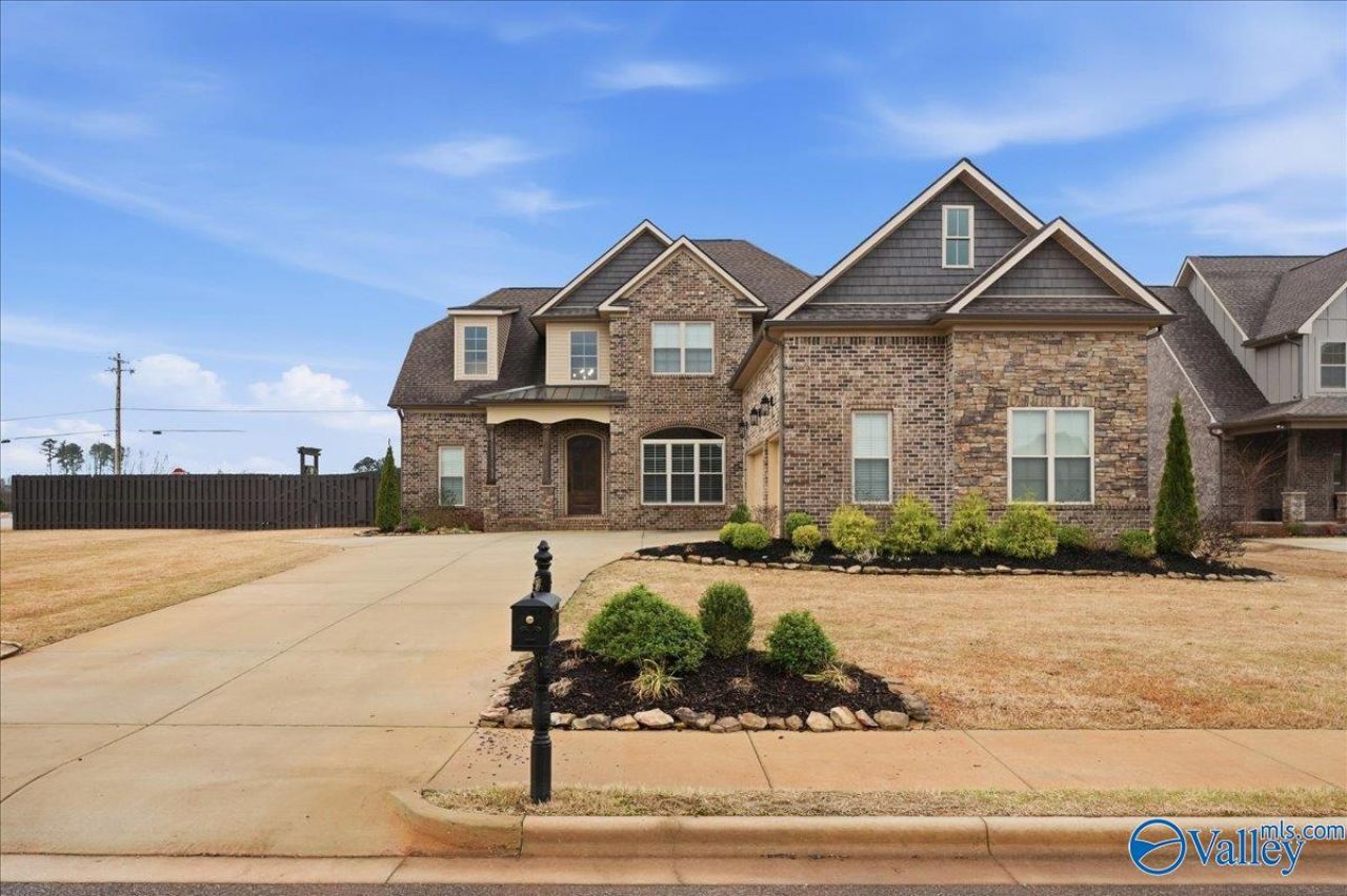 22483 Ansley Drive Athens, AL 35613