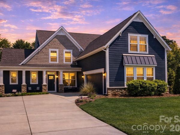 7682 Lazy Hollow Lane, Denver, NC 28037