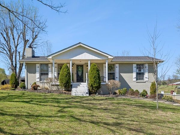 212 Bradford Hill Rd N, Brush Creek, TN
