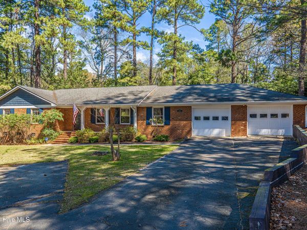 204 Haldane Drive, Southern Pines, NC 28387
