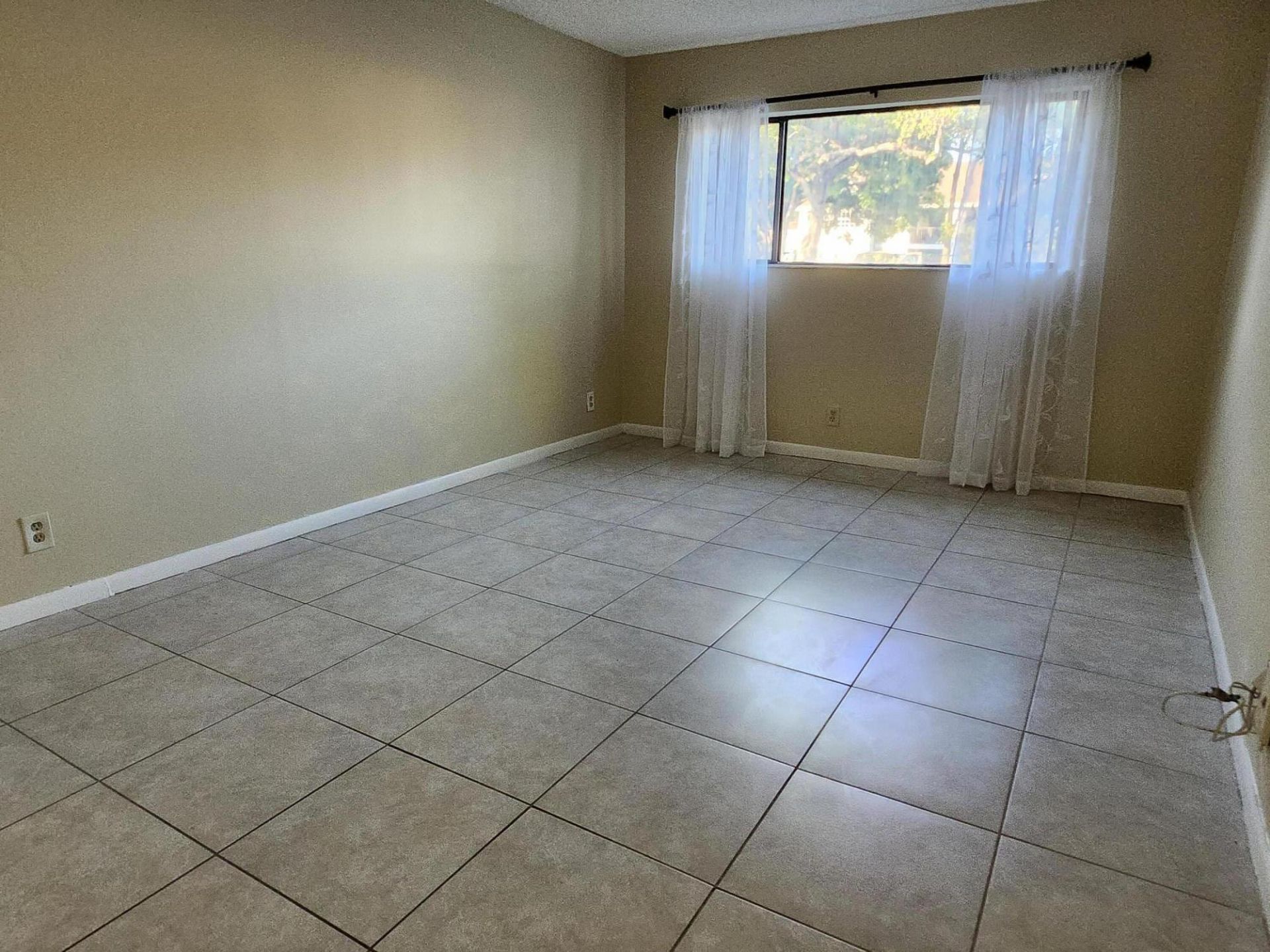 545 Trace Circle, Unit 105, Deerfield Beach, FL 33441 Photo