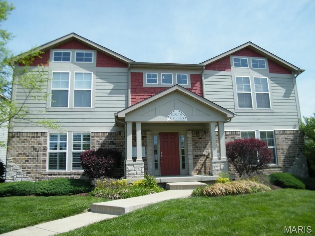 3312 Capri Way, Saint Peters, MO 63304 Main Photo