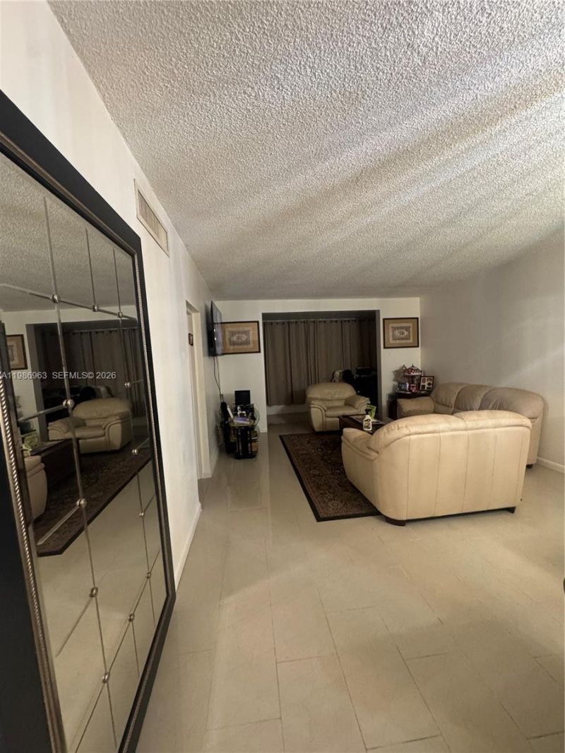 1481 NE Miami Gardens Dr , Unit 162, Miami, FL 33179 Photo