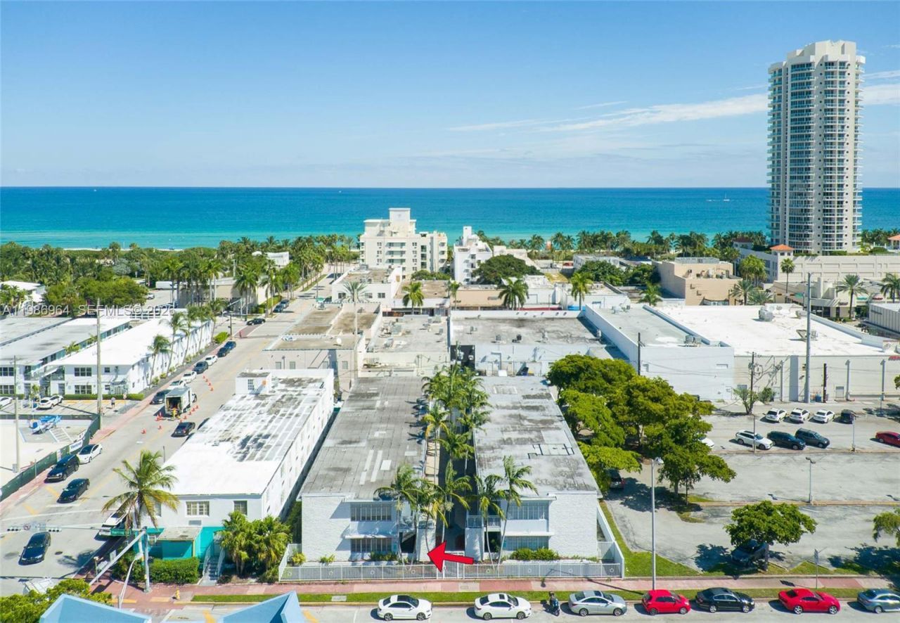 7435 Harding Ave, Unit 207, Miami Beach, FL 33141 Photo