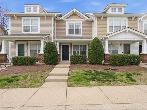 3377 Harpeth Springs Dr , Nashville, TN 37221
