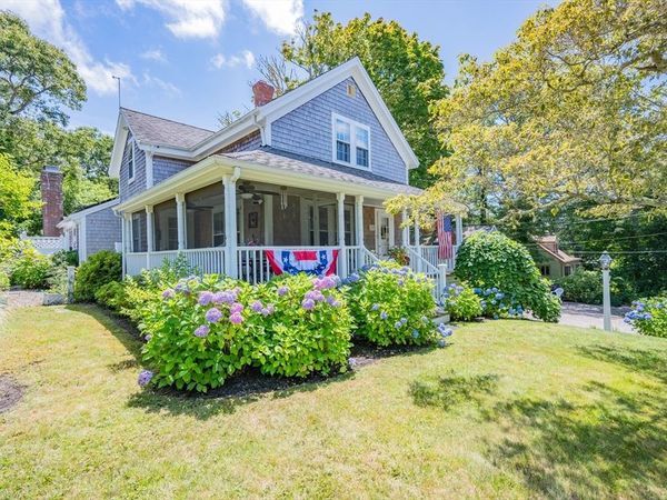 181 School St, Barnstable, MA 02635