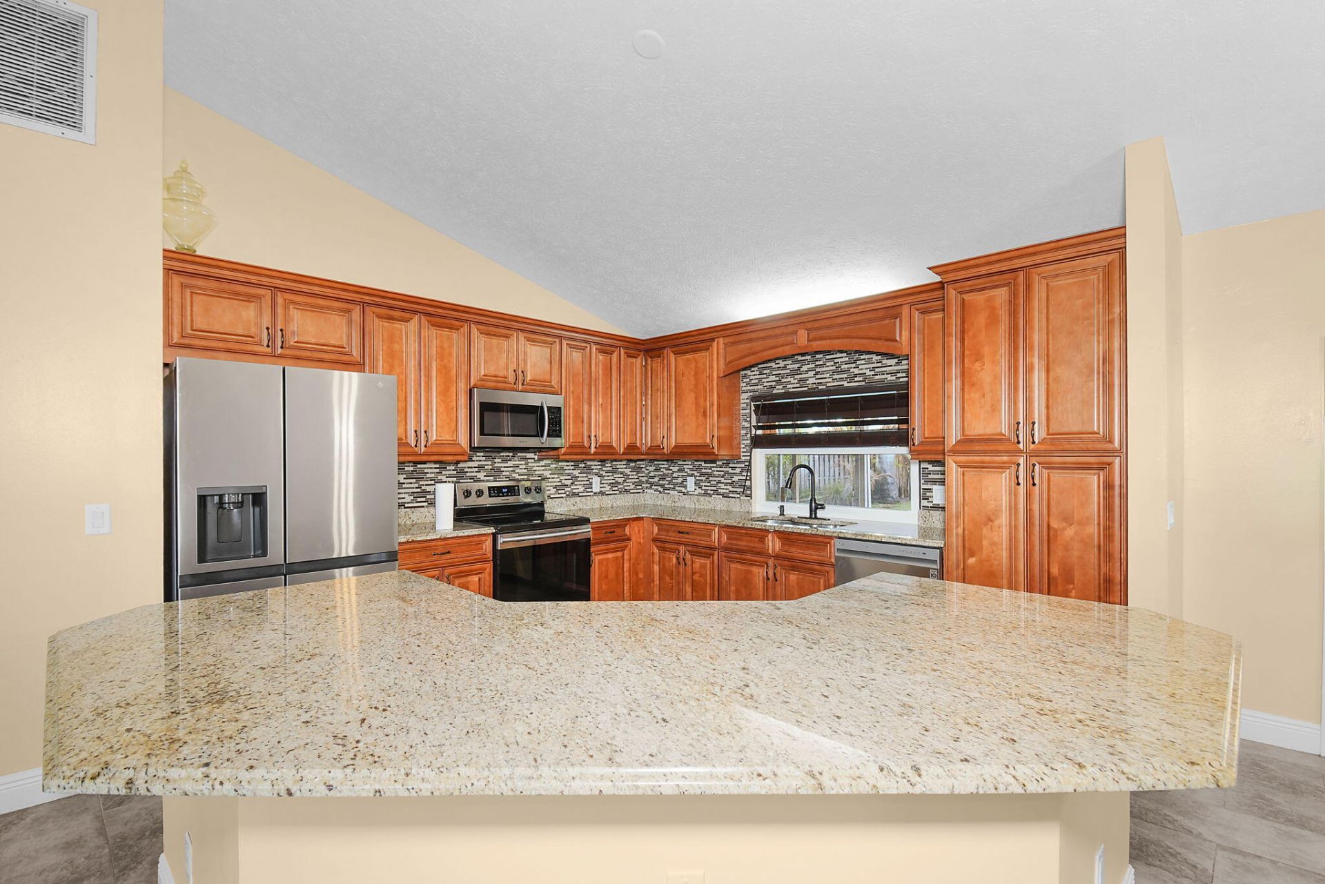1573 SW Calmar Avenue, Port Saint Lucie, FL 34953 Photo