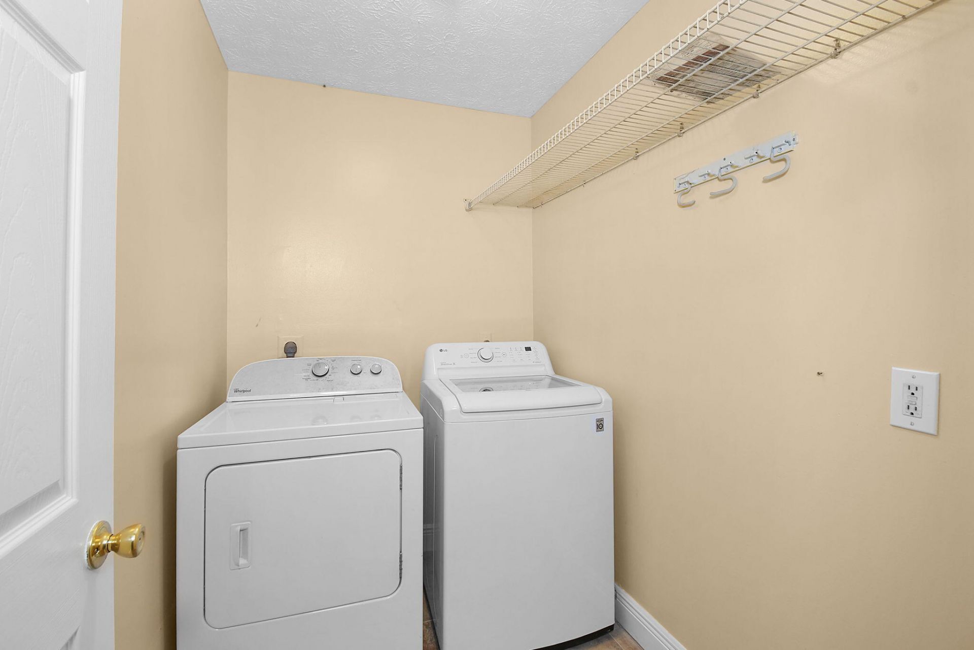 1573 SW Calmar Avenue, Port Saint Lucie, FL 34953 Photo