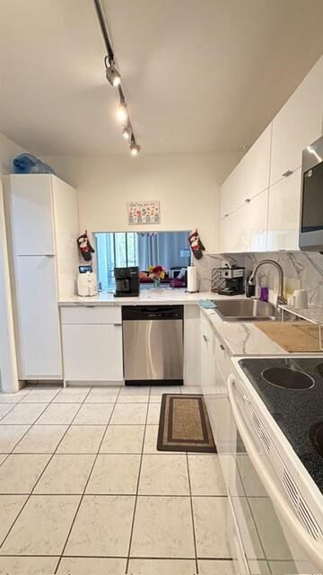 8409 Forest Hills Drive, Coral Springs, FL 33065 Photo