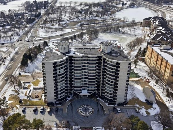 6566 France Avenue S, Unit 902, Edina, MN 55435