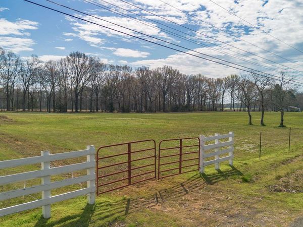 9418 H & H Lane, Jacksonville, AR 72076