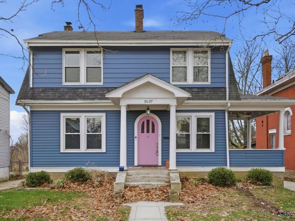 3637 Mozart, Cheviot, OH 45211