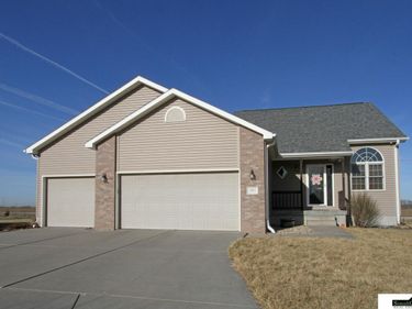 13411 Lucia Court, Waverly, NE 68462