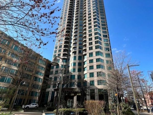 400 N La Salle Drive , Unit 2010, Chicago, IL 60654