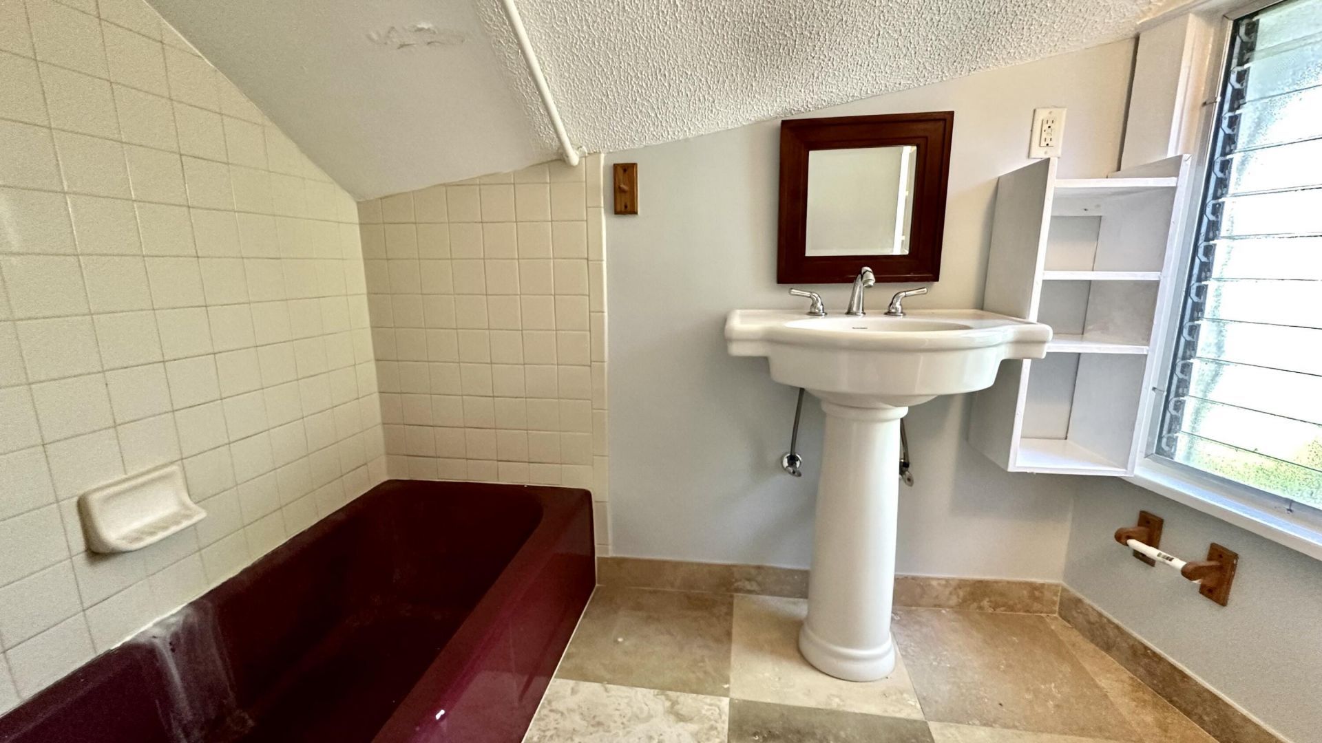 313 S Lakeside Drive, Unit 3, Lake Worth Beach, FL 33460 Photo