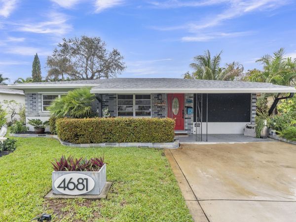 4681 NE 5th Avenue, Fort Lauderdale, FL 33334
