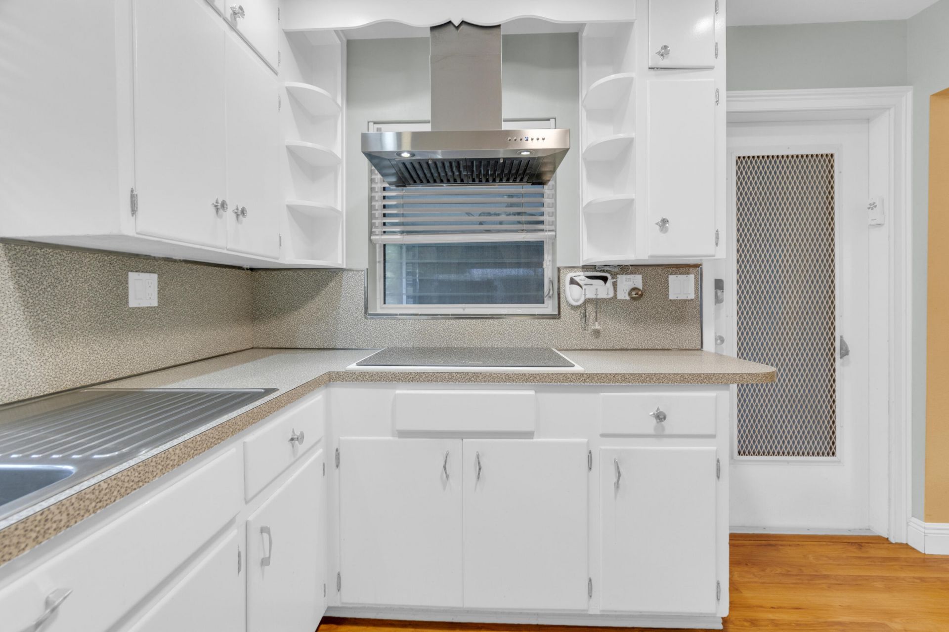 4681 NE 5th Avenue, Fort Lauderdale, FL 33334 Photo