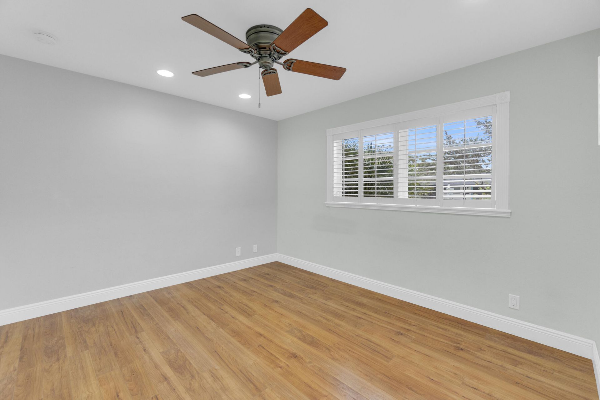 4681 NE 5th Avenue, Fort Lauderdale, FL 33334 Photo