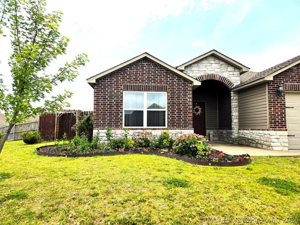 1203 W Missouri Avenue, Claremore, OK 74019