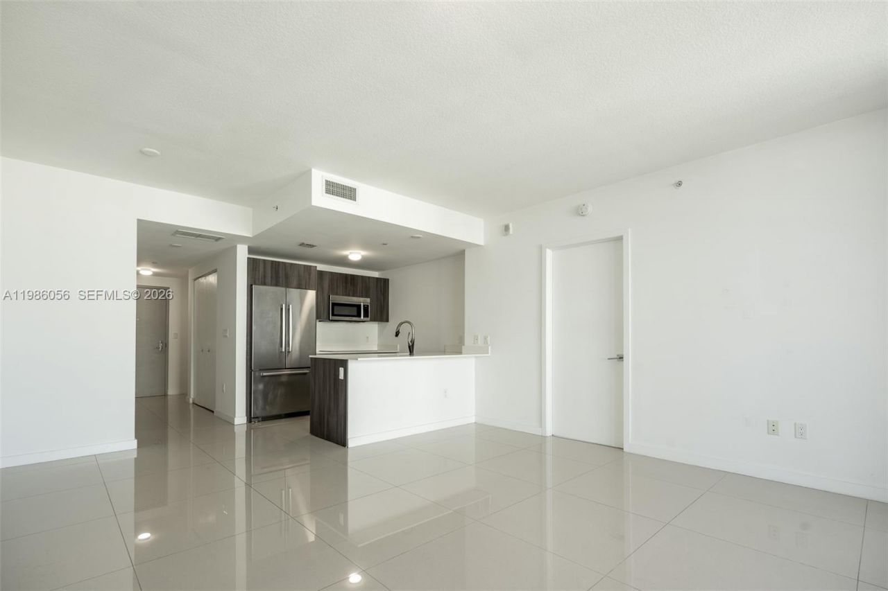 488 NE 18th St , Unit 4605, Miami, FL 33132 Photo