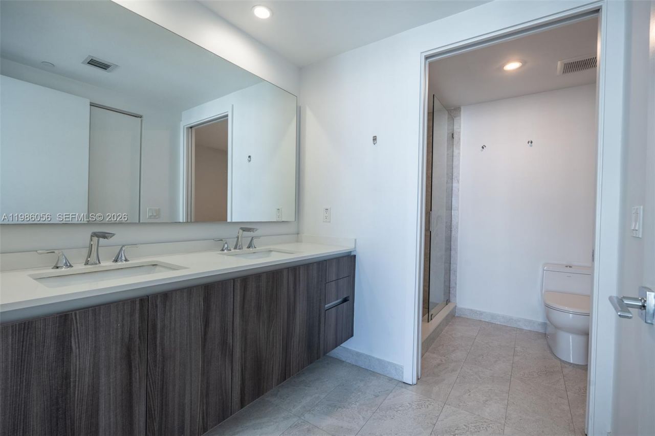 488 NE 18th St , Unit 4605, Miami, FL 33132 Photo