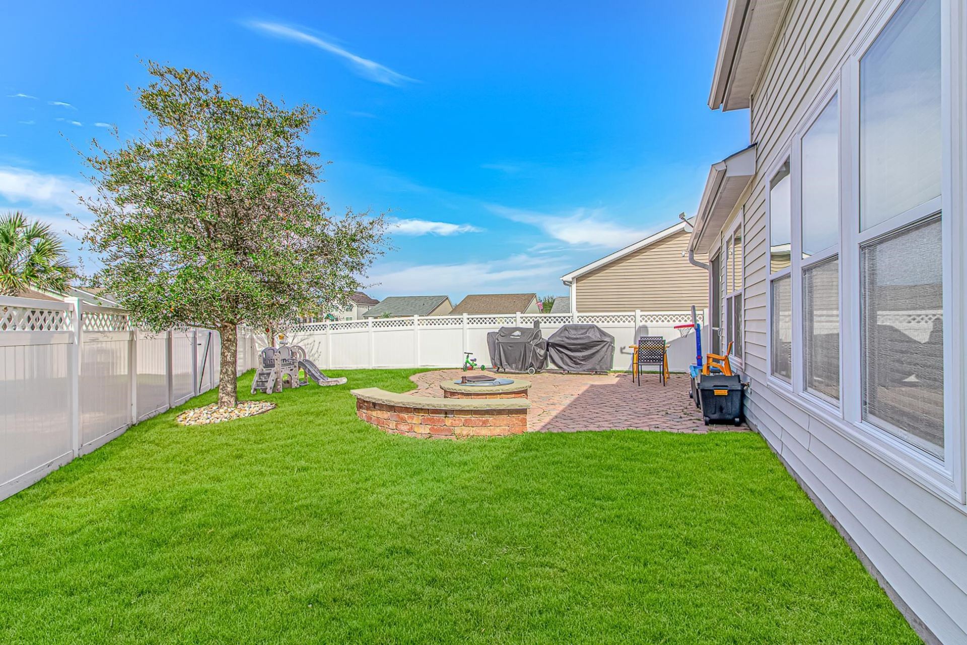 425 Tiburon Dr. Photo 31